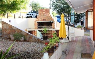 3 Bedroom House in Hartenbos