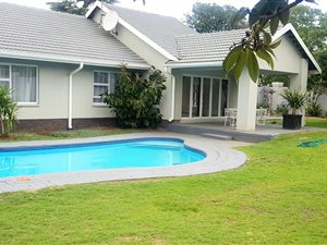 3 Bed House in Alphen Park