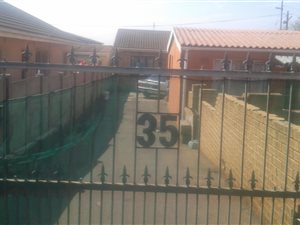 2 Bedroom House in Austerville