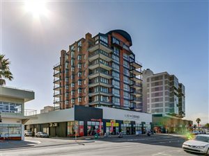 3 Bed Apartment in Strand Central