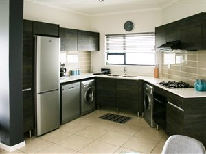 3 Bedroom Apartment in Modderfontein