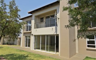 4 Bedroom House in Midstream Estate