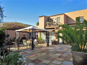 7 Bed House in Tygerdal
