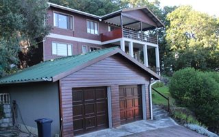 5 Bedroom House in Paradise