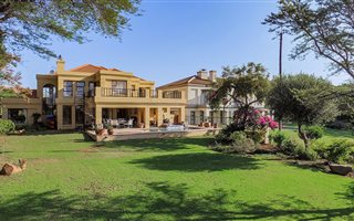 5 Bedroom House in Westlake Estate