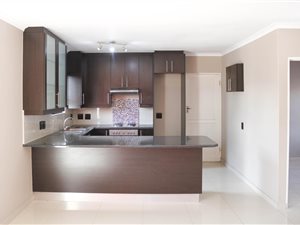 2 Bed Apartment in Goodwood Estate