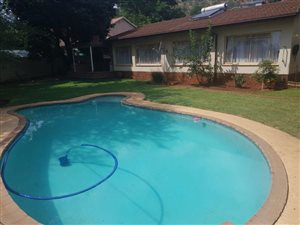 4 Bed House in Magalieskruin