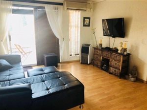 2 Bed Apartment in Vanderbijlpark SW5