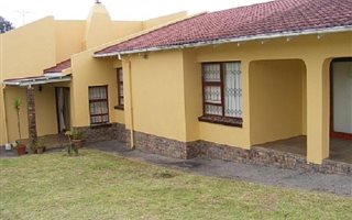 4 Bedroom House in Alexandria