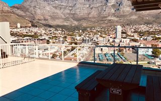2 Bedroom Apartment in Cape Town City Centre