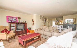 3 Bedroom Townhouse in Magaliessig