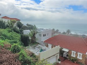 496 m² Land available in St James