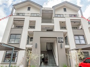 1 Bed Apartment in Waterfall Estate
