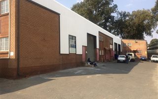 196 m² Industrial space in Jet Park
