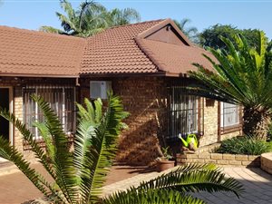 3 Bed House in Suiderberg