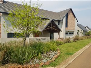 4 Bed House in Cotswold Downs Estate