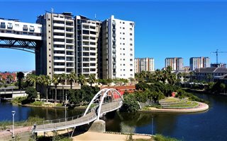 1 Bedroom Apartment in Century City