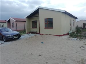 2 Bed House in Bloemendal