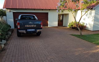 3 Bedroom House in Candlewoods Estate