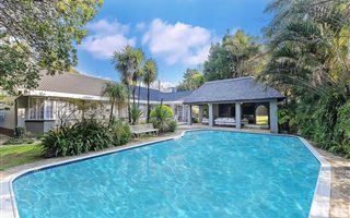 5 Bedroom House in President Ridge