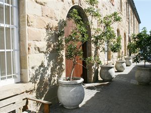 1 Bed Apartment in Mossel Bay Central