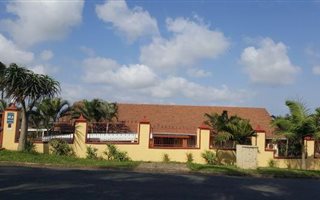 7 Bedroom House in Dawnside
