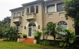 12 Bedroom House in Westridge