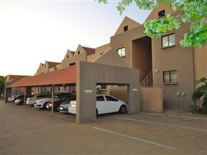 2 Bedroom Apartment in Khyber Rock