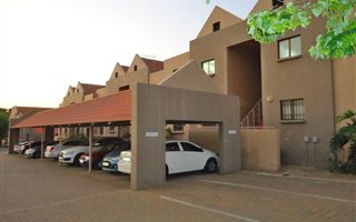 2 Bedroom Apartment in Khyber Rock