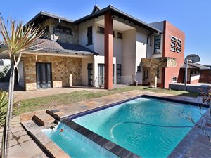 4 Bed House in Mzingazi Golf Estate