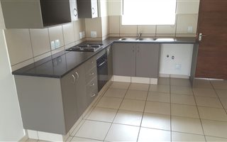2 Bedroom Apartment in Sunninghill