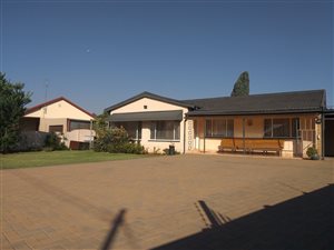 4 Bed House in Dal Fouche