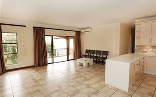 3 Bedroom Apartment in Lakefield