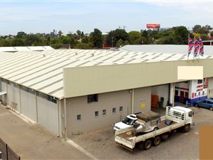 228 m² Industrial space in Sebenza