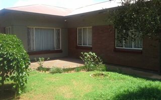 3 Bedroom House in Vanderbijlpark CE1