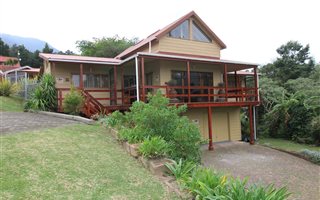 3 Bedroom House in Denneoord