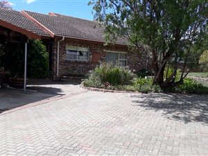 4 Bed House in Fort Beaufort