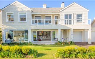 4 Bedroom House in Leisure Isle