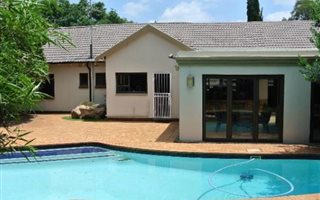 4 Bedroom House in Elma Park
