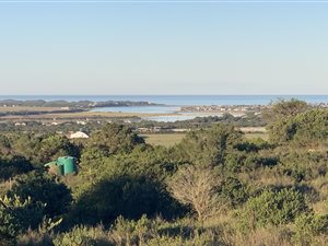 1.8 ha Smallholding in St Francis Bay