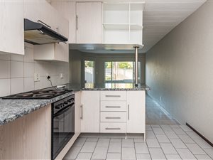 2 Bed Apartment in President Park
