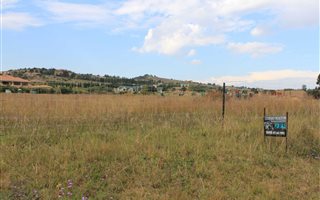 1 ha Land available in Blue Saddle Ranches