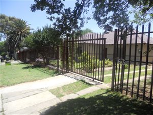 3 Bed House in Edendale