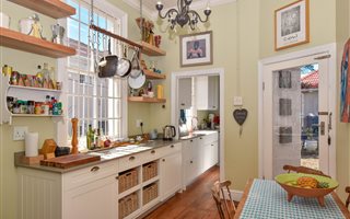 3 Bedroom House in Kalk Bay