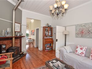 3 Bed House in Kalk Bay