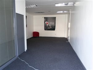 850 m² Industrial space in Beaconvale