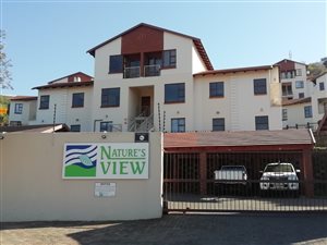 3 Bed Apartment in Azaleapark