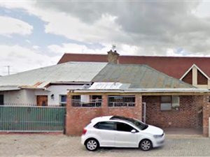 3 Bed House in Kensington