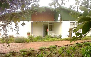 2 Bedroom House in Oviston