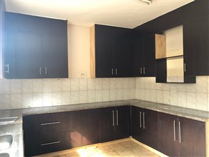 3 Bed Duplex in Empangeni Central